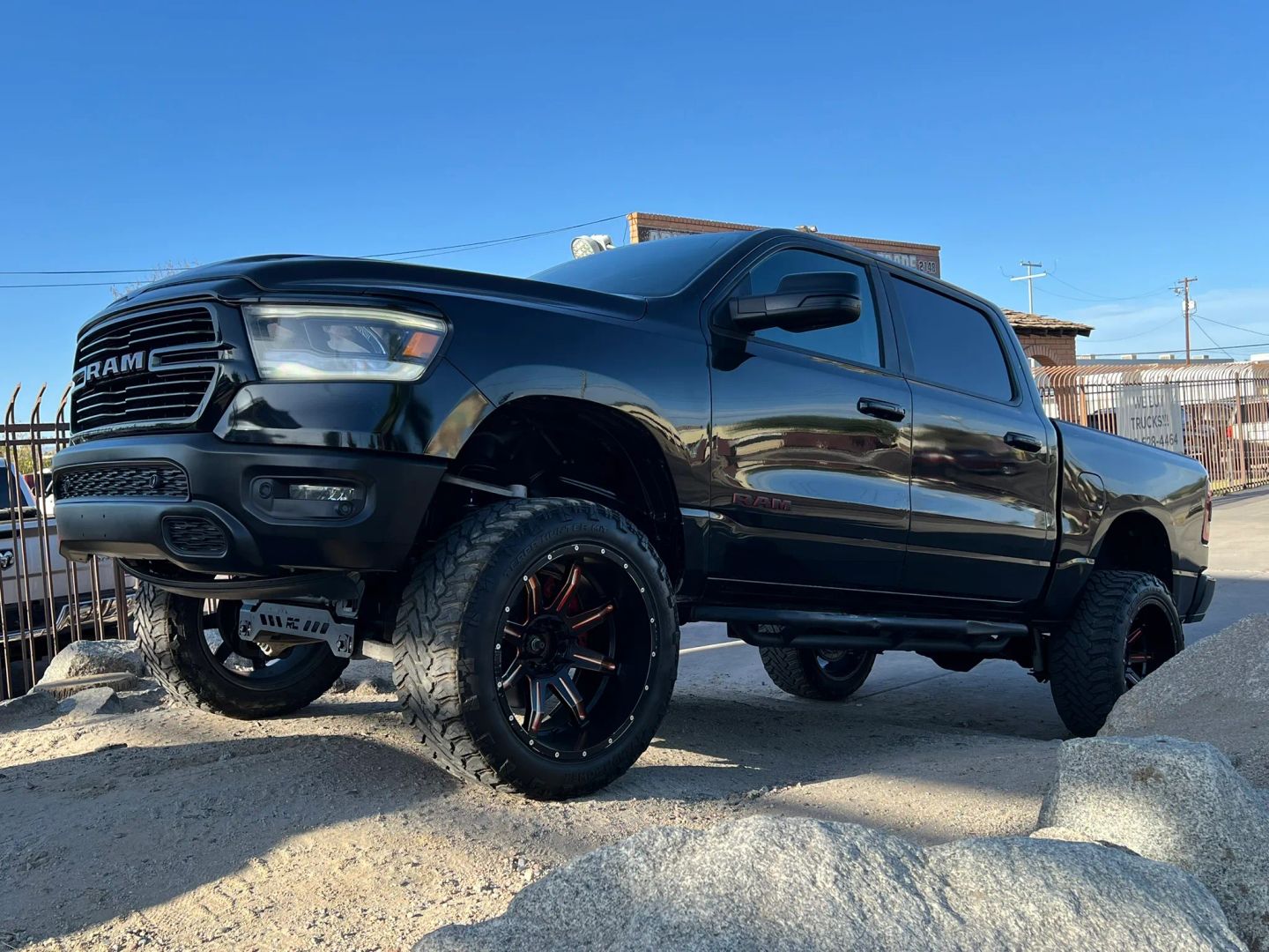 ram ram 1500 2019 1C6SRFLT2KN564379 image ram ram 1500 2019 1C6SRFLT2KN564379 image